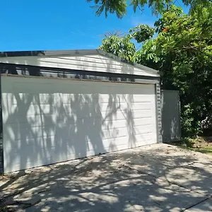 Homestay Redcliffe Homestay, Redcliffe
